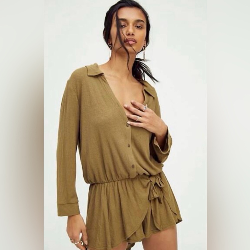 Free People Beach - Lively Romper 🌿 Long Sleeve SM - Tropical Nut